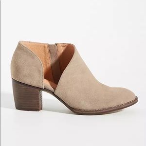 Silent D Bichon Cut-out Ankle Boots